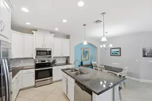 11554 SW Lake Park Dr, Port Saint Lucie, FL 34987 - Photo 12