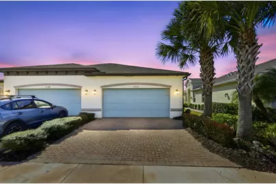 11554 SW Lake Park Drive, Port Saint Lucie, FL 34987 - Photo 2