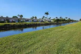 2677 Dudley Dr W, West Palm Beach, FL 33415 - Photo 38