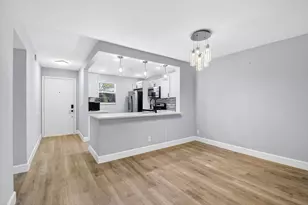 2515 NE 2nd Ct, Boynton Beach, FL 33435 - Photo 4