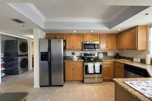 700 Uno Lago Dr, Juno Beach, FL 33408 - Photo 10