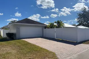 10567 SW West Park Ave, Port Saint Lucie, FL 34987 - Photo 32