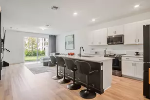 852 SE grovebush Ln, Port Saint Lucie, FL 34984 - Photo 16