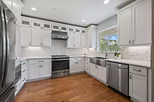 122 S Lake Dr, Lantana, FL 33462 - Photo 6