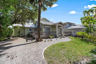 122 S Lake Dr, Lantana, FL 33462 - Photo 10