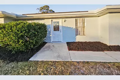 433 SE Seahouse Drive, Port Saint Lucie, FL 34983 - Photo 2