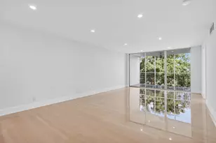 2651 S Palm Aire Dr S, Pompano Beach, FL 33069 - Photo 8