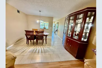 2305 Lucaya Lane #D4, Coconut Creek, FL 33066 - Photo 4