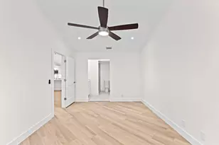 1662 Royal Forest Ct, West Palm Beach, FL 33406 - Photo 24