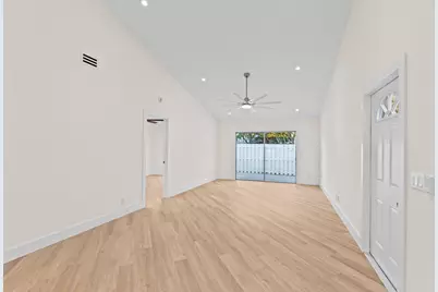 1658 Royal Forest Court Court, West Palm Beach, FL 33406 - Photo 10