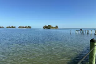 6285 N Mirror Lake Dr, Sebastian, FL 32958 - Photo 32