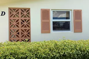 2966 Crosley Dr E, West Palm Beach, FL 33415 - Photo 2