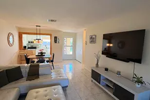 2966 Crosley Dr E, West Palm Beach, FL 33415 - Photo 4