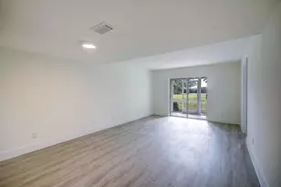 18081 SE Country Club Dr, Tequesta, FL 33469 - Photo 20