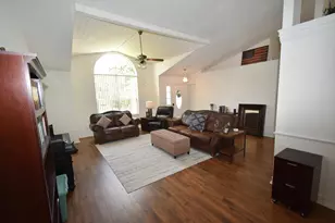 1654 SW Lexington Dr, Port Saint Lucie, FL 34953 - Photo 4