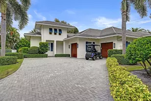 2590 Estates Dr, North Palm Beach, FL 33408 - Photo 2