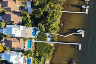 352 River Edge Rd, Jupiter, FL 33477 - Photo 2