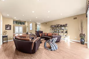 39 Hampshire Ln, Boynton Beach, FL 33436 - Photo 12