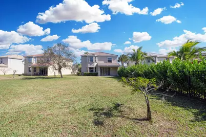 2705 Pienza Circle, Royal Palm Beach, FL 33411 - Photo 40