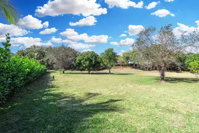 2705 Pienza Circle, West Palm Beach, FL 33411 - Photo 32