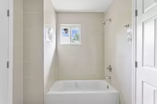 1451 SW 5th Ave, Deerfield Beach, FL 33441 - Photo 24