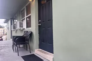 812 10th St, West Palm Beach, FL 33401 - Photo 20