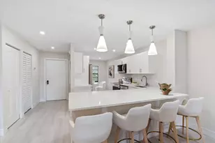 32 Southport Ln, Boynton Beach, FL 33436 - Photo 6