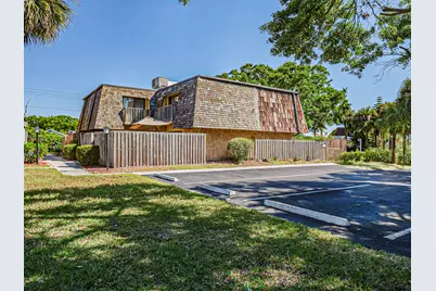 510 N Tropic Lane #10d, Vero Beach, FL 32960 - Photo 2