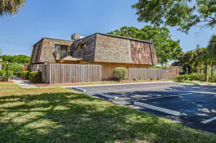 510 N Tropic Ln, Vero Beach, FL 32960 - Photo 2