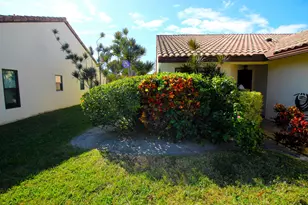 416 Buttonwood Pl, Boca Raton, FL 33431 - Photo 2