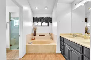 8099 Cassia Dr, Boynton Beach, FL 33472 - Photo 22