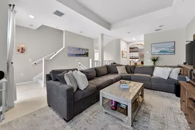 11860 Valencia Gardens Avenue, Palm Beach Gardens, FL 33410 - Photo 6