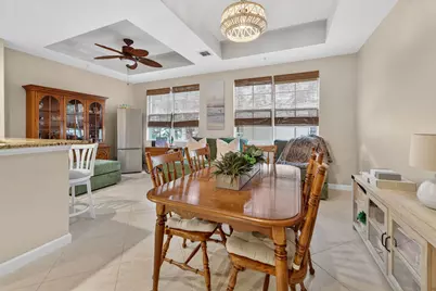 11860 Valencia Gardens Avenue, Palm Beach Gardens, FL 33410 - Photo 12