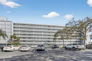 5700 NW 2nd Ave, Boca Raton, FL 33487 - Photo 34