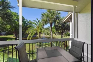 11863 Wimbledon Circle, Wellington, FL 33414 - Photo 20