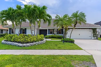 12931 N Normandy Way, Palm Beach Gardens, FL 33410 - Photo 2