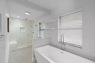 12931 N Normandy Way, Palm Beach Gardens, FL 33410 - Photo 16