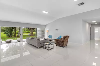 900 Marble Way, Boca Raton, FL 33432 - Photo 12