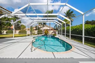 2730 Tecumseh Dr, West Palm Beach, FL 33409 - Photo 4