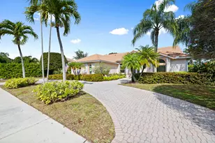 2730 Tecumseh Dr, West Palm Beach, FL 33409 - Photo 12