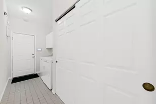 2730 Tecumseh Dr, West Palm Beach, FL 33409 - Photo 40