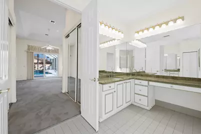 2730 Tecumseh Drive, West Palm Beach, FL 33409 - Photo 18