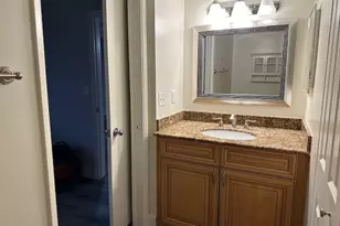 7824 Sonoma Springs Cir, Lake Worth, FL 33463 - Photo 18