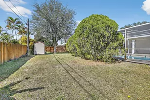 7000 Plantation Rd, Plantation, FL 33317 - Photo 32