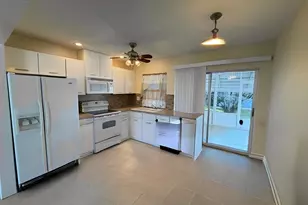 604 SW 15th Street SW, Boynton Beach, FL 33426 - Photo 6