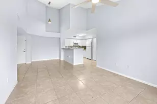 7856 Sonoma Springs Cir, Lake Worth, FL 33463 - Photo 6