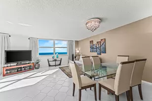 5420 N Ocean Dr, Singer Island, FL 33404 - Photo 6