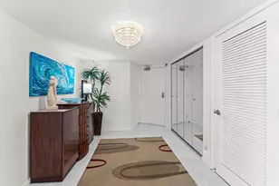 5420 N Ocean Dr, Singer Island, FL 33404 - Photo 32