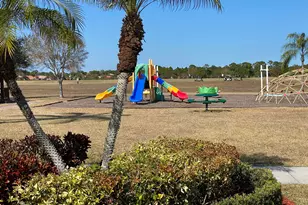 546 Waverly Cir, Port Saint Lucie, FL 34983 - Photo 28