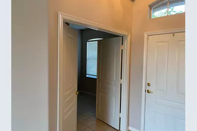 546 Waverly Circle, Port Saint Lucie, FL 34983 - Photo 2